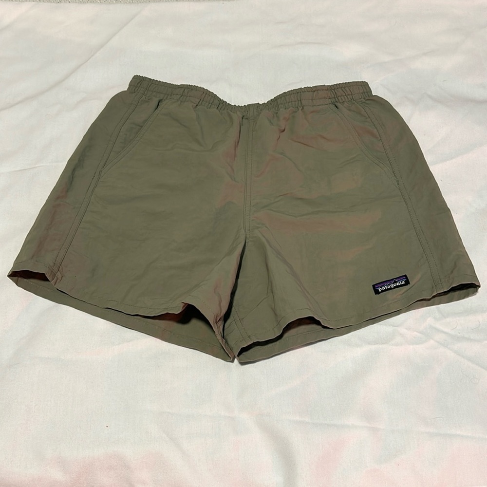Patagonia Women’s 5-inch Baggies Green Shorts